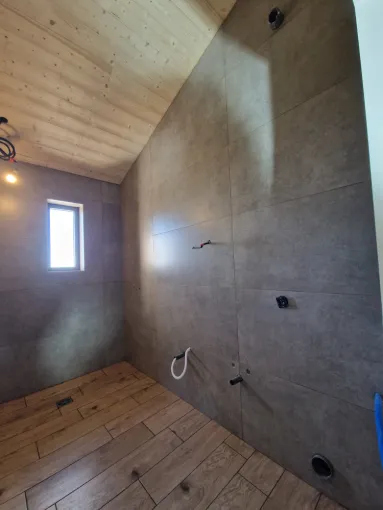 Rénovation d'une salle de bains à Sain- Sorlin-d'Arves, proximité de Vienne, Barbosa David Carrelages