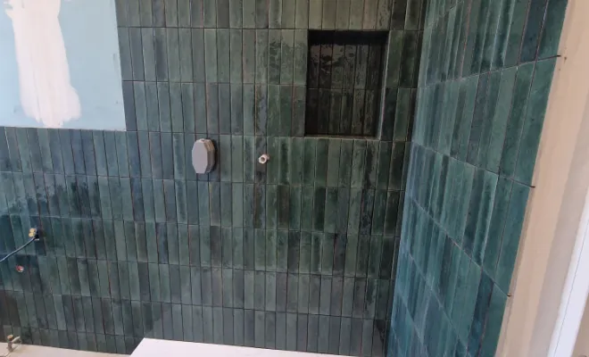 Réalisation salle de bains dans appartement à Lyon 9, proximité de Vienne, Barbosa David Carrelages