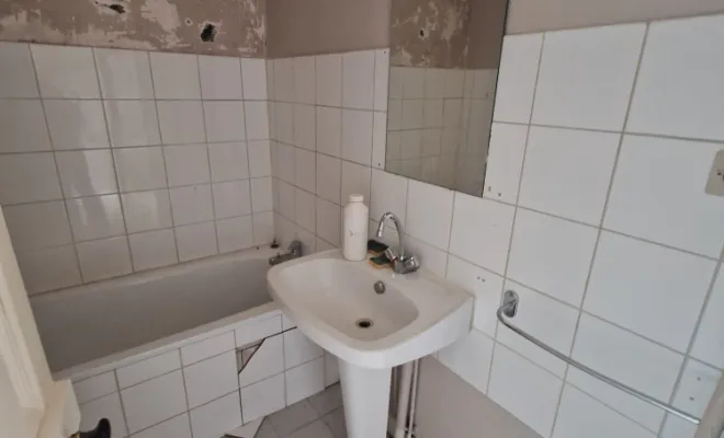 Réfection d'une salle de bains dans un appartement à Lyon 7, proximité de Vienne, Barbosa David Carrelages