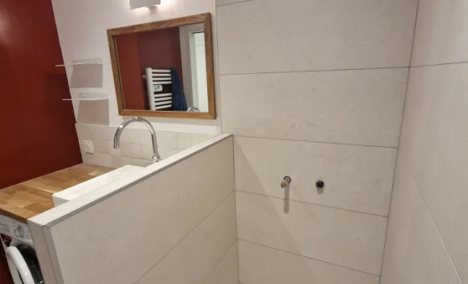 Rénovation coin douche dans une salle de bains à Villeurbanne, proximité de Vienne, Barbosa David Carrelages