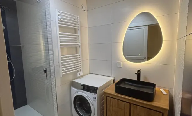 Rénovation complète d'une salle de bains dans appartement à Corbas, proximité de Vienne, Barbosa David Carrelages