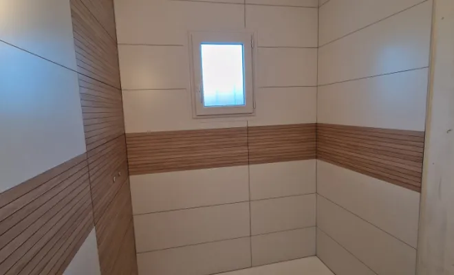 Rénovation d'une salle de bains à Saint-Bonnet-de-Mure, proximité de Vienne, Barbosa David Carrelages