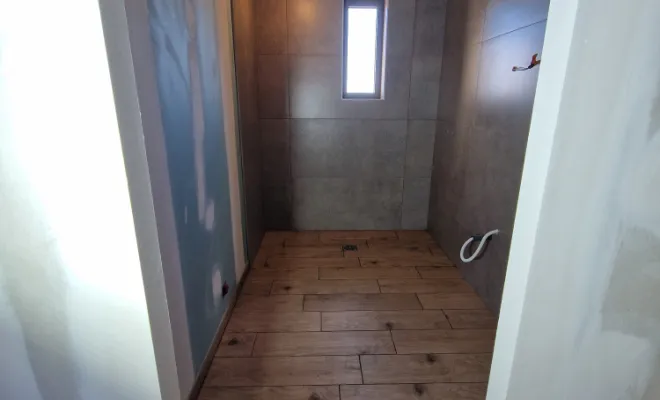 Rénovation d'une salle de bains à Sain- Sorlin-d'Arves, proximité de Vienne, Barbosa David Carrelages